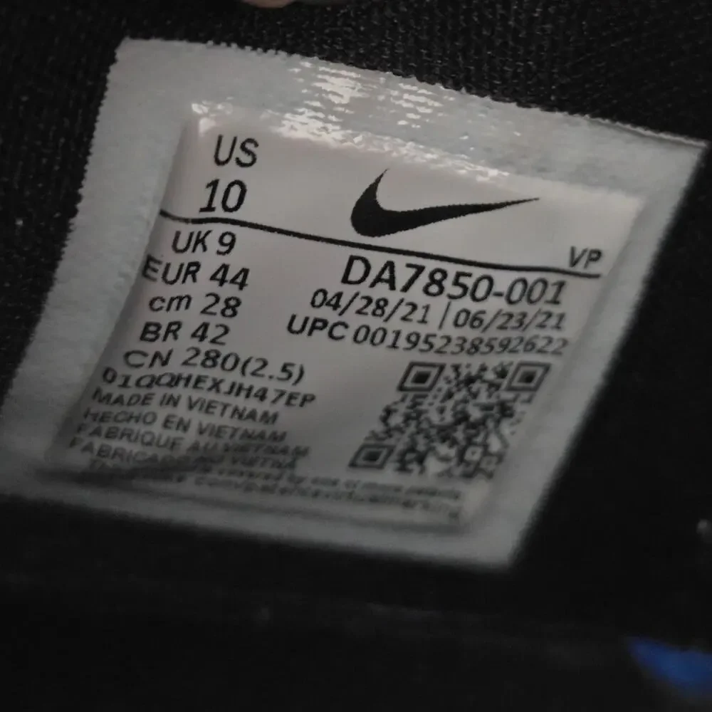 Nike KD 14 TB Basketball B/W Unisex Size 10 Volt Kevin Durant DA7850-001 Sneaker